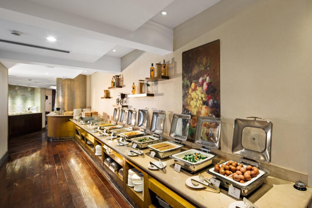 The La Hotel 新世界伟瑞酒店 Шэньчжэнь Экстерьер фото